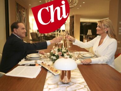 Silvio Berlusconi, l’elisir di giovinezza? “Dieta da atleta, bevo molta acqua”