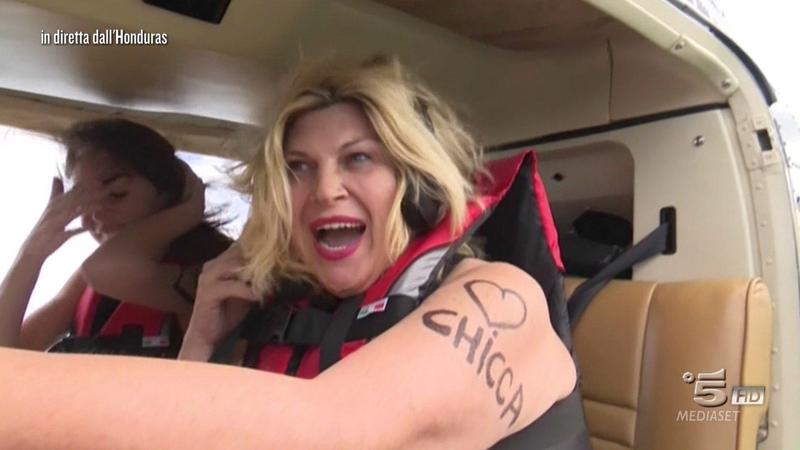 Isola dei famosi 2018: Alessia Marcuzzi incinta? Abito “traditore”. FOTO Isola dei famosi 2018: Alessia Marcuzzi incinta? Abito “traditore”. FOTO