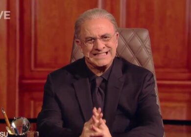 Fratelli di Crozza: De Luca su abusivismo edilizio, va condannato