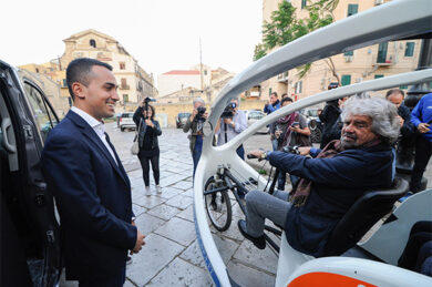 Elezioni 2018. M5S chiude la campagna. Raggi: “La matita è la nostra arma”