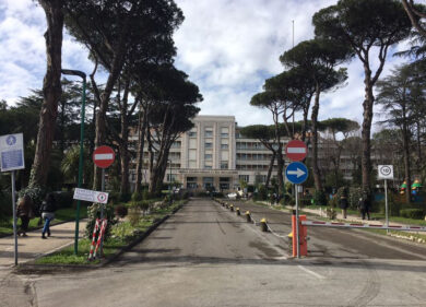 Napoli, chirurgia all’avanguardia. Rimossa metastasi da timoma dal cuore