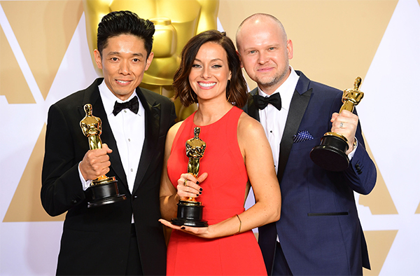 Oscar 2018, trionfa la “Forma dell’acqua”. Migliori attori: Oldman e McDormand Oscar 2018, trionfa la “Forma dell’acqua”. Migliori attori: Oldman e McDormand