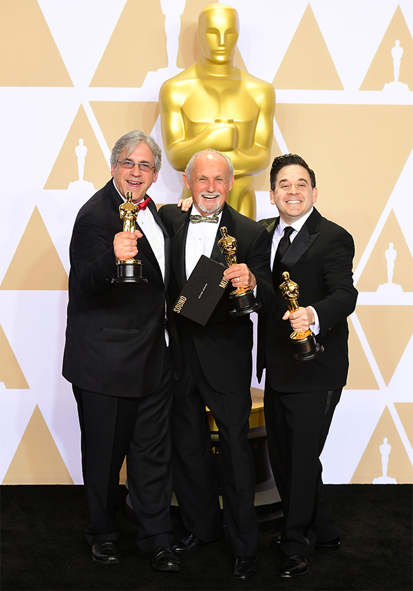 Oscar 2018, trionfa la “Forma dell’acqua”. Migliori attori: Oldman e McDormand Oscar 2018, trionfa la “Forma dell’acqua”. Migliori attori: Oldman e McDormand