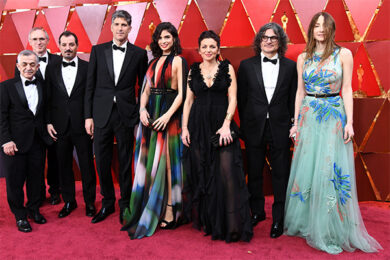 Premi Oscar 2018, look tra scollature e spacchi hot. Tutti i premi e le foto