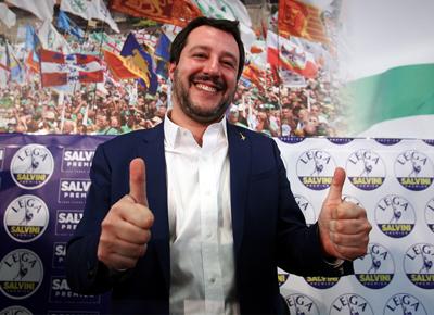 Salvini: “Siamo pronti a governare la squadra c’è”. Video Salvini: “Siamo pronti a governare la squadra c’è”. Video