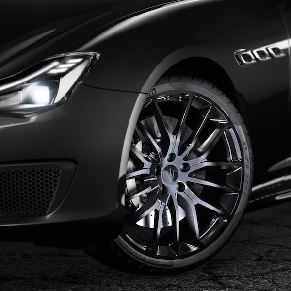 Ginevra2018: Maserati si veste di “Nerissimo”