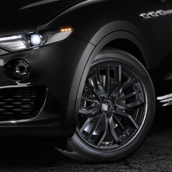 Ginevra2018: Maserati si veste di “Nerissimo”