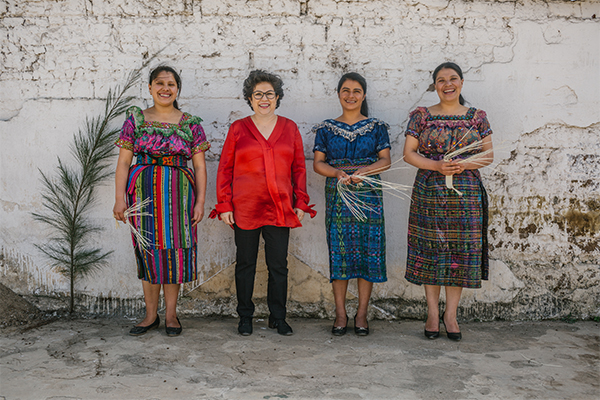 Zacapa, il rum che sostiene le donne. Dal Guatemala reportage per l’8 marzo