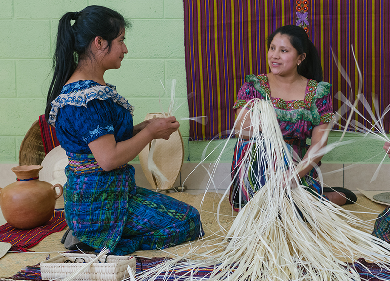 Zacapa, il rum che sostiene le donne. Dal Guatemala reportage per l’8 marzo