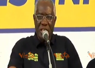 Lega, quando Tony Iwobi diceva a Pontida: “Sono razzista, prima gli italiani”