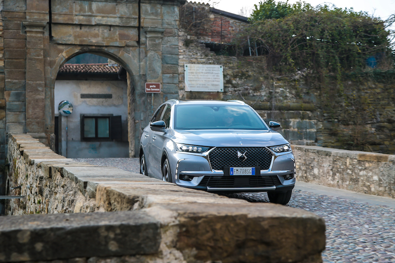 DS 7 CROSSBACK, primo modello  della nuova generazione