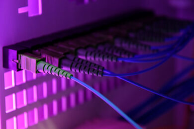 Tim: no alla società per la rete, Open Fiber va avanti col suo progetto