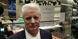 Iginio Massari apre una pasticceria in filiale Intesa Sanpaolo: le sue parole