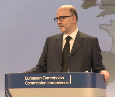 Moscovici risponde a Salvini e Di Maio: “Il tetto del 3% è buon senso”