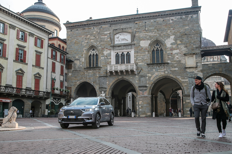 DS 7 Crossback e QC terme insieme per condividere il piacere dell’accoglienza DS 7 Crossback e QC terme insieme per condividere il piacere dell’accoglienza