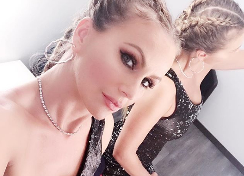 Francesco Monte e Paola Di Benedetto: bacio dopo l’Isola dei Famosi 2018