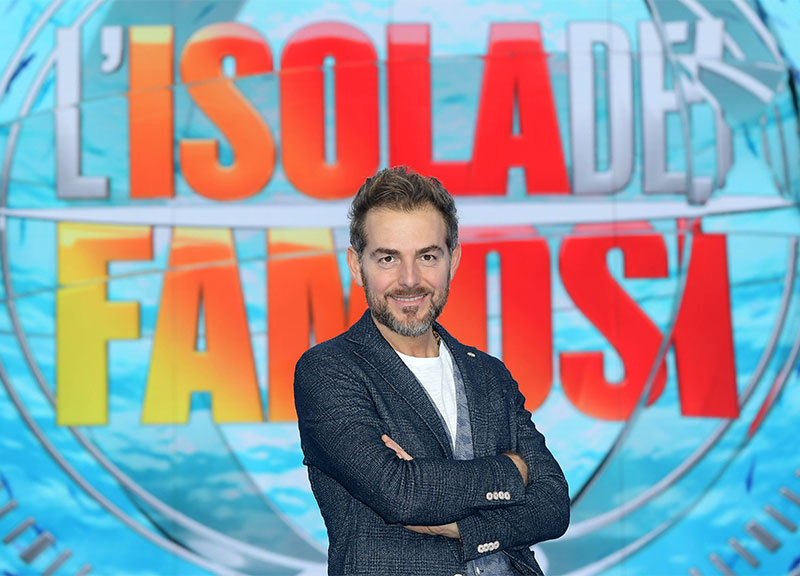 Francesco Monte e Paola Di Benedetto: bacio dopo l’Isola dei Famosi 2018