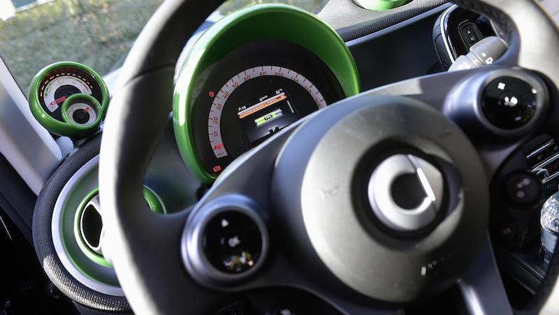 Smart EQ fortwo, il noleggio diventa elettrico Smart EQ fortwo, il noleggio diventa elettrico