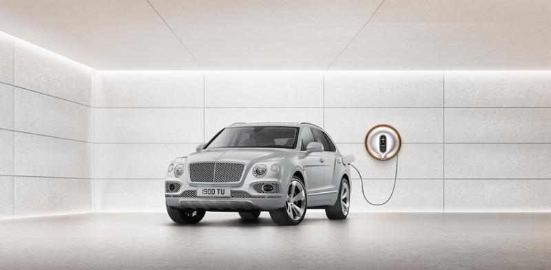 Bentley Bentayga Hybrid, il primo passo verso la tecnologia elettrica