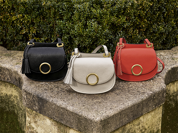 Carpisa, Penelope Cruz modella e co-designer: ecco la nuova campagna