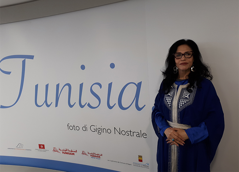 Napoli, all’aeroporto la mostra “Benvenuti in Tunisia!” Napoli, all’aeroporto la mostra “Benvenuti in Tunisia!”