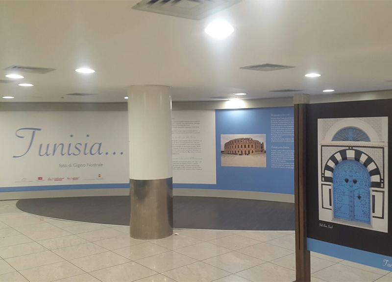 Napoli, all’aeroporto la mostra “Benvenuti in Tunisia!” Napoli, all’aeroporto la mostra “Benvenuti in Tunisia!”