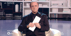 Crozza/Berlusconi: “Adesso chiamo Salvini e gli dico di chiamare Di Maio”