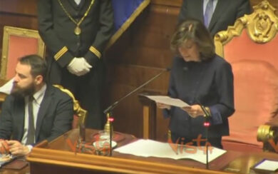 Senato, Casellati: “Onore per le donne, riportare i cittadini alla politica”