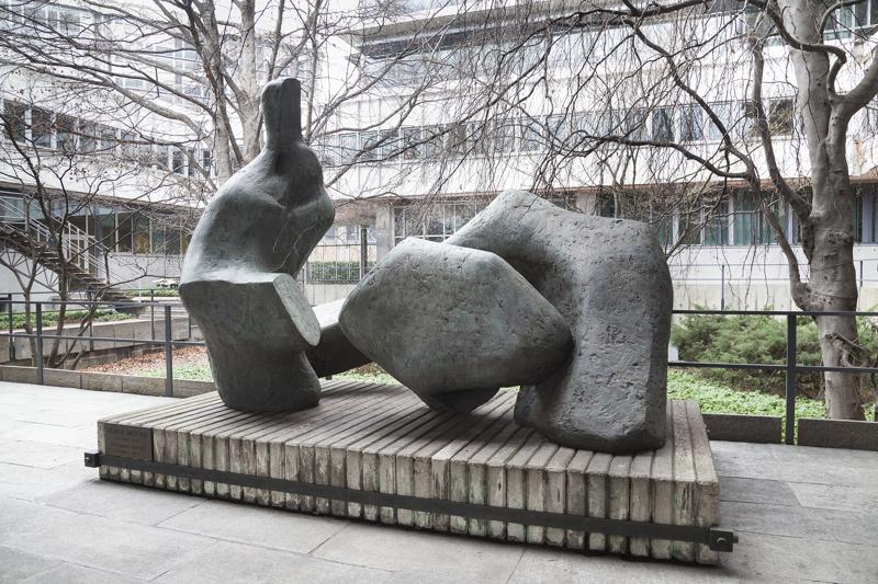 Unipol festeggia 5 anni di CUBO col catalogo del proprio patrimonio artistico