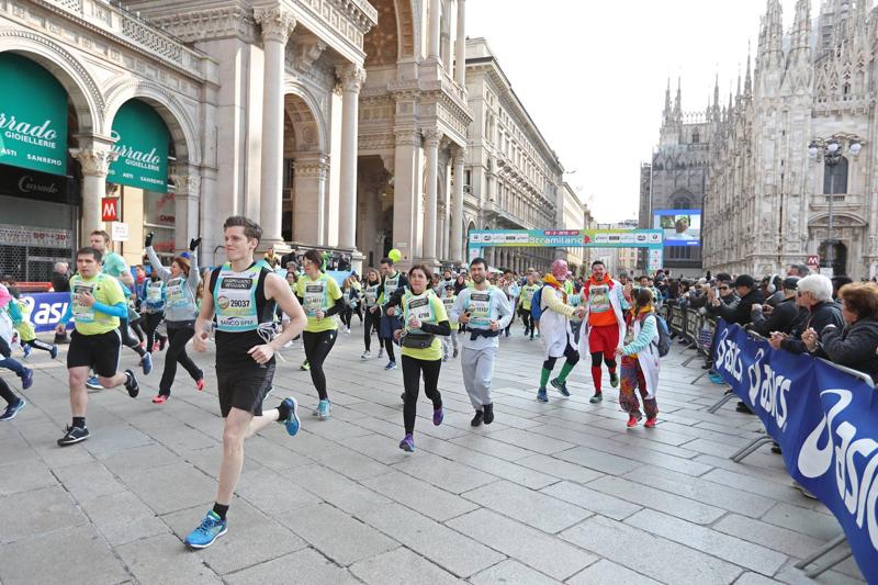 Stramilano, 47esima edizione: festa per 60mila runner. FOTO