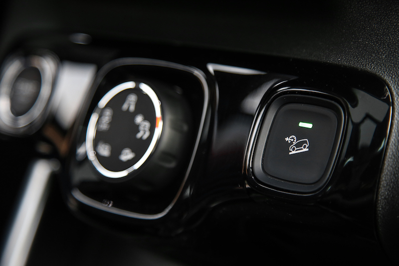 Citroen C3 Aircross arriva la neve, ci pensa il  Grip Control