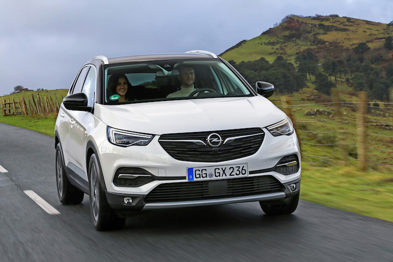 Opel Grandland X, il prototipo del SUV moderno
