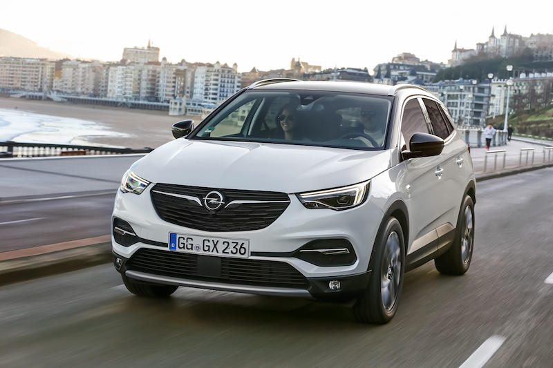 Opel Grandland X, il prototipo del SUV moderno