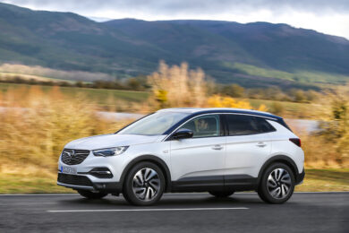 Opel Grandland X, il prototipo del SUV moderno