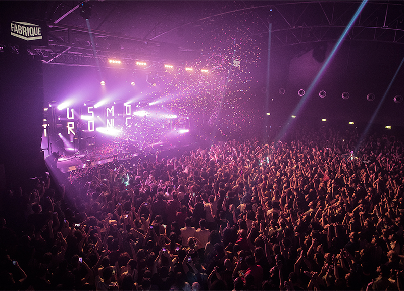 Cosmo, successo per la data al Fabrique di Milano. Foto e video del concerto