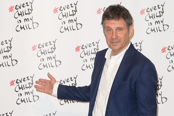 Fabrizio Frizzi camera ardente. Mimum: “Quella pizza della pace dopo la lite”