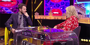 Amanda Lear: dai Beatles a Berlusconi. Ecco l’intervista da Cattelan