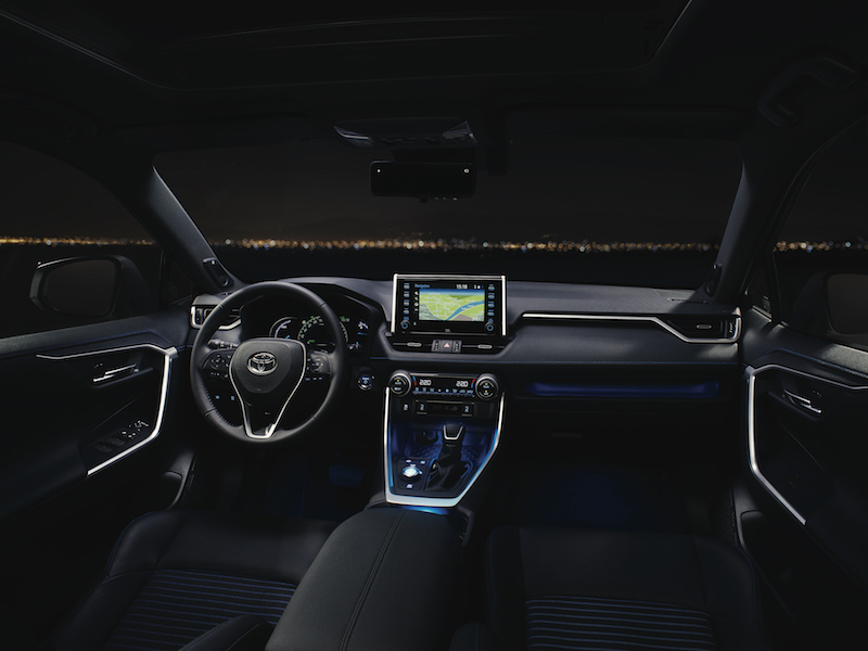 New York International Auto Show Toyota presenta la quinta generazione di RAV4 New York International Auto Show Toyota presenta la quinta generazione di RAV4
