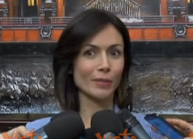 Governo, Mara Carfagna: “Pronti ad avviare un dialogo con il M5s”. Video