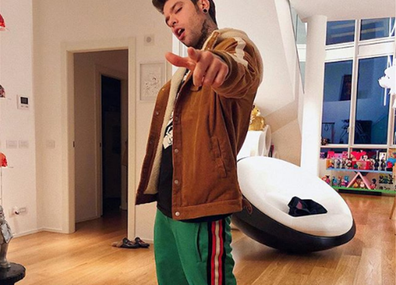 Milano, Fedez affitta casa: 9mila euro per i 270 mq a CityLife. Foto Milano, Fedez affitta casa: 9mila euro per i 270 mq a CityLife. Foto