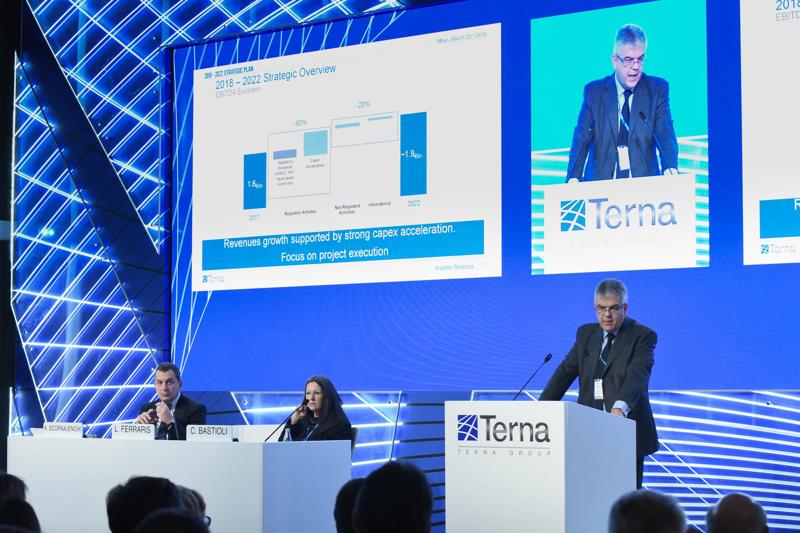 Terna, il Piano Strategico 2018-2022: 5,3 miliardi di investimenti in Italia Terna, il Piano Strategico 2018-2022: 5,3 miliardi di investimenti in Italia
