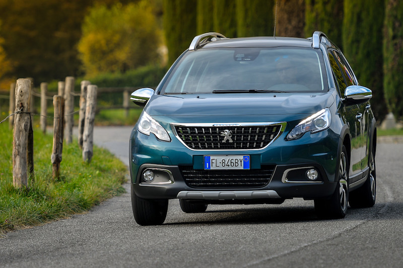 100.000 Italiani hanno scelto il Suv Peugeot 2008 100.000 Italiani hanno scelto il Suv Peugeot 2008