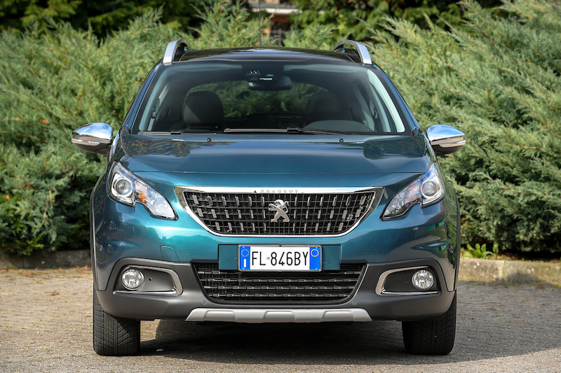 100.000 Italiani hanno scelto il Suv Peugeot 2008 100.000 Italiani hanno scelto il Suv Peugeot 2008