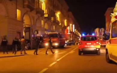 Torino, esplosione nel cuore della movida: incendio distrugge ristorante arabo
