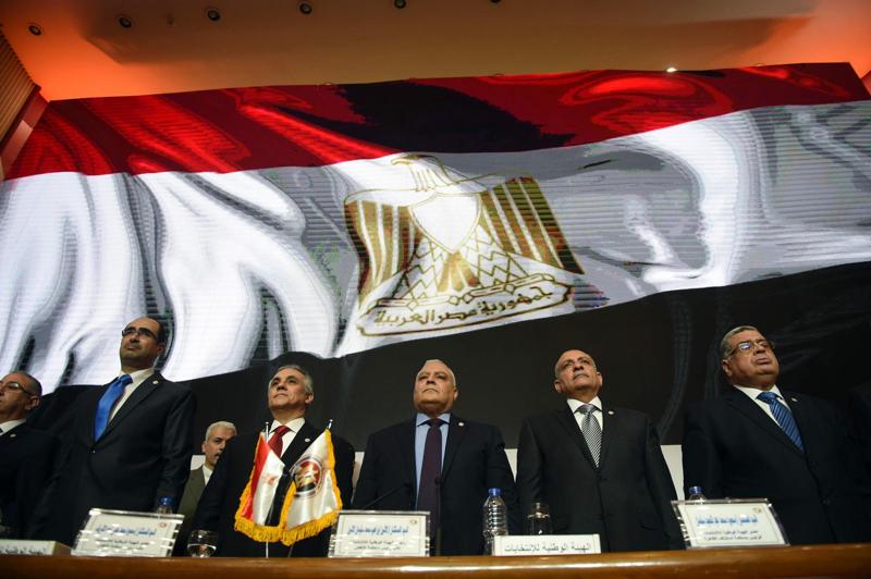 Egitto, al-Sisi rieletto con il 97%. Mattarella, negli auguri ricorda Regeni Egitto, al-Sisi rieletto con il 97%. Mattarella, negli auguri ricorda Regeni