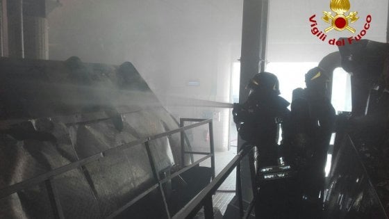 Treviglio, esplosione: morti due operai. Inchiesta: omicidio colposo plurimo Treviglio, esplosione: morti due operai. Inchiesta: omicidio colposo plurimo
