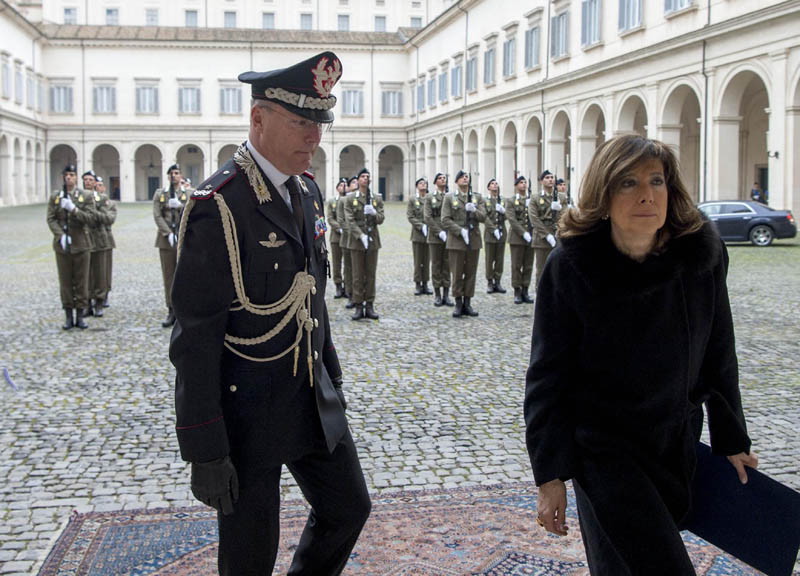 Consultazioni, Meloni: il centrodestra resti unito. Di Maio: non offro inciuci Consultazioni, Meloni: il centrodestra resti unito. Di Maio: non offro inciuci