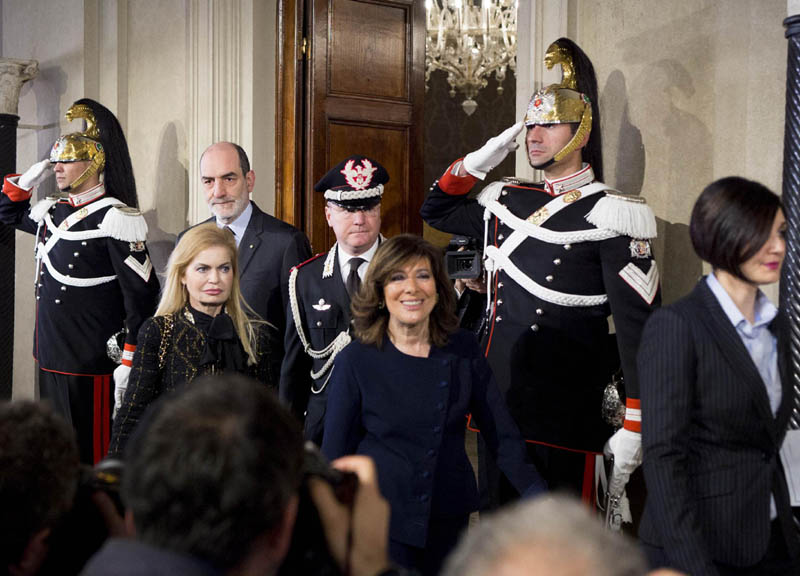 Consultazioni, Meloni: il centrodestra resti unito. Di Maio: non offro inciuci Consultazioni, Meloni: il centrodestra resti unito. Di Maio: non offro inciuci