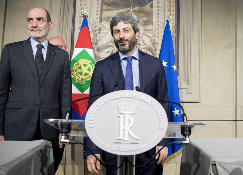 Consultazioni, Meloni: il centrodestra resti unito. Di Maio: non offro inciuci Consultazioni, Meloni: il centrodestra resti unito. Di Maio: non offro inciuci