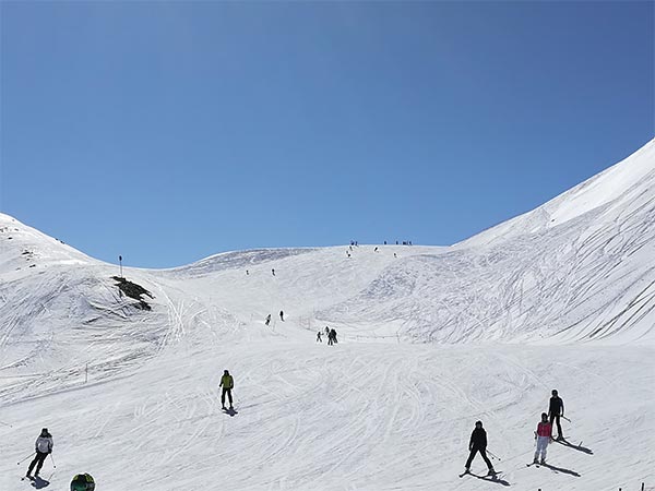 Bormio, bilancio della stagione invernale positivo. Tanta neve e… Bormio, bilancio della stagione invernale positivo. Tanta neve e…